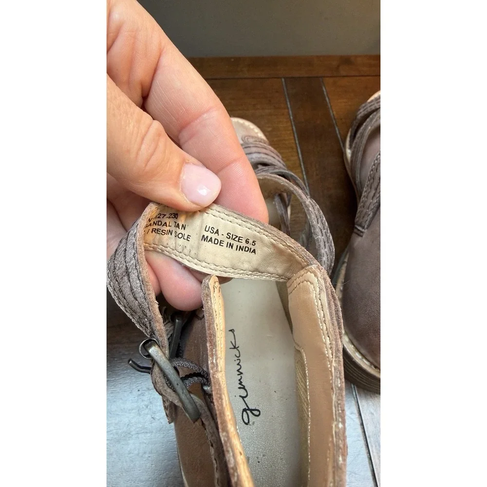 Gimmicks Sandals Womens Size 6.5 Tan Navaline Gladiator Zip Buckle CW1127-230